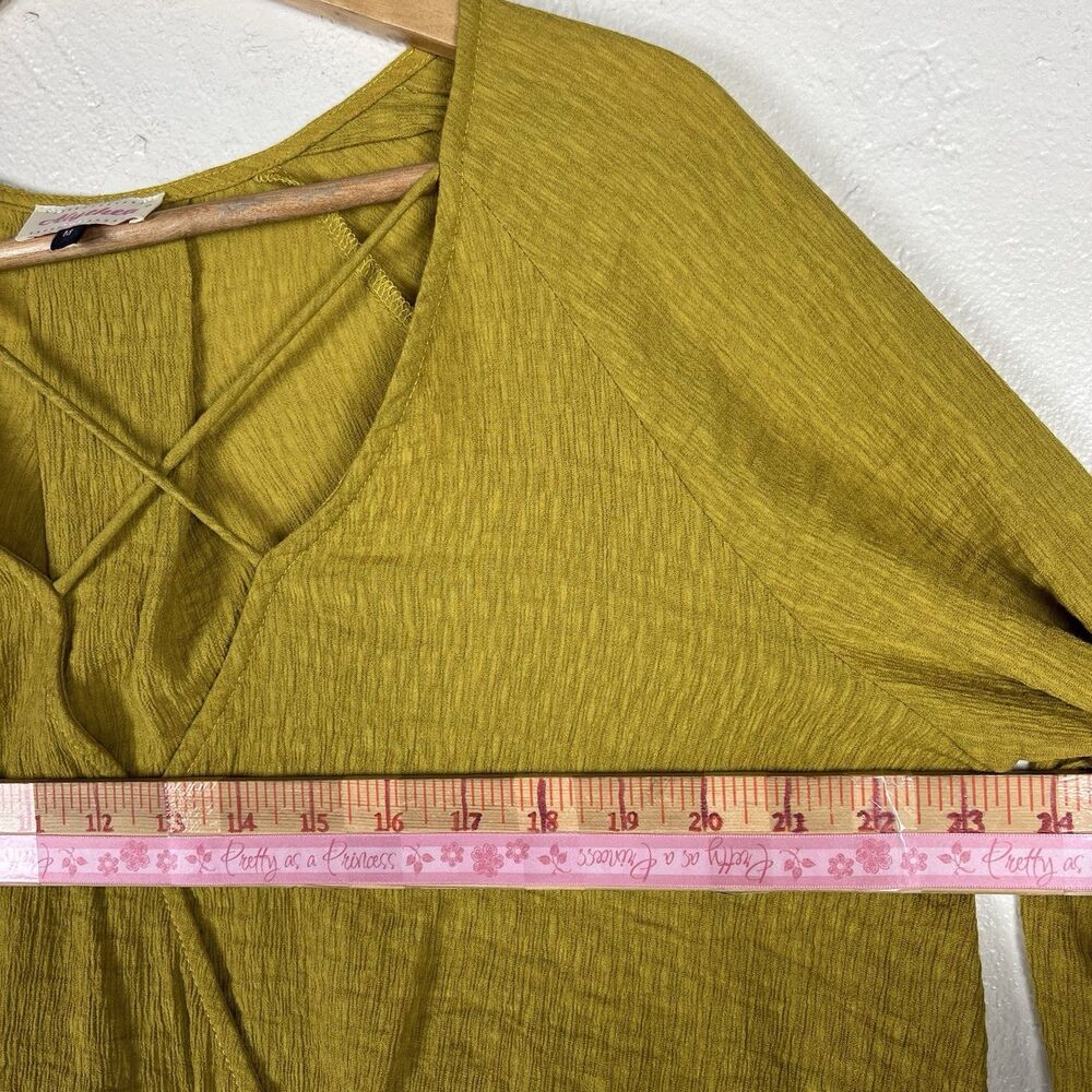 Alythea M Mustard Gold Crinkle Wrap Blouse High Low Boho Rayon Top - Picture 11 of 13